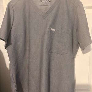 Figs Men's Short Sleeve Gray V-Neck Tee